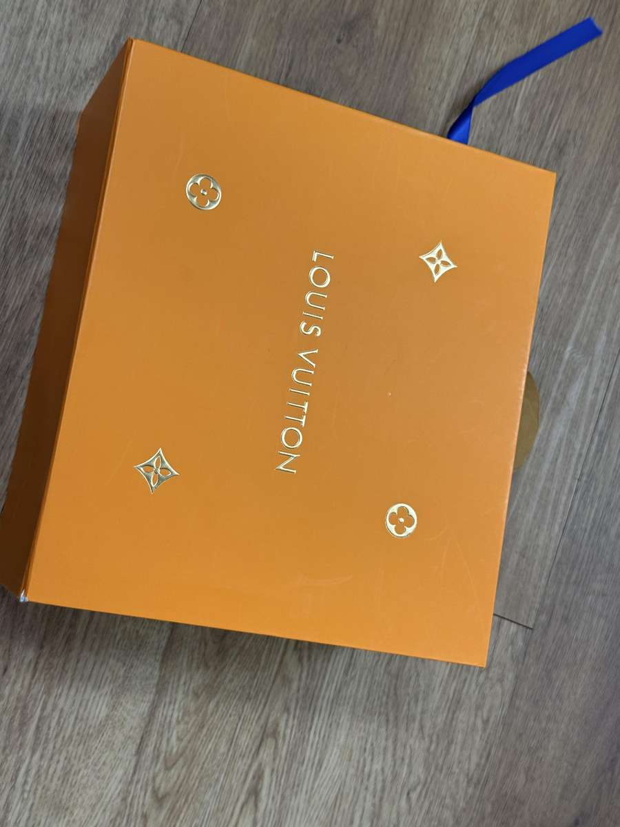 오메가 스피드마스터 최상급 컬렉션 관련 가방 이미지 88